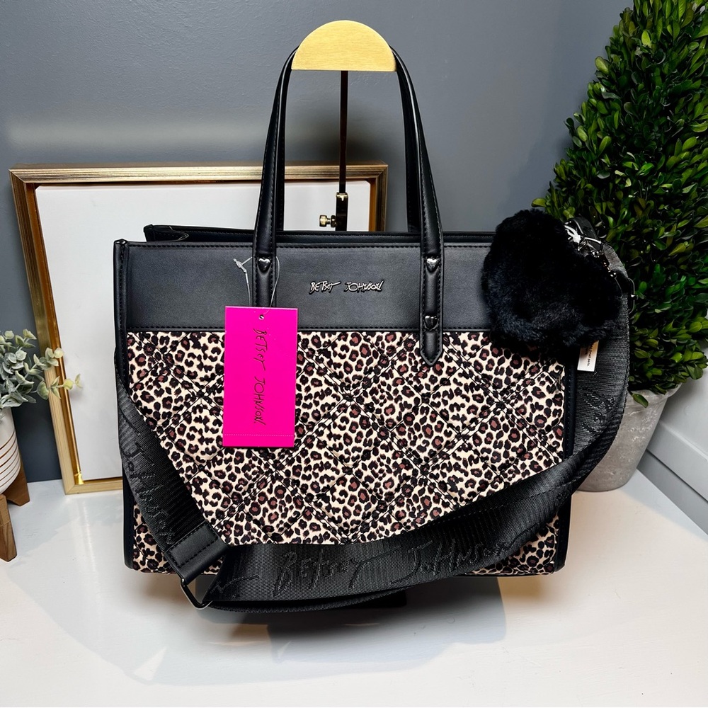 Betsey Johnson XOBECA Tote Quilted Leopard Black Crossbody Strap Heart Bag Charm - Picture 3 of 16